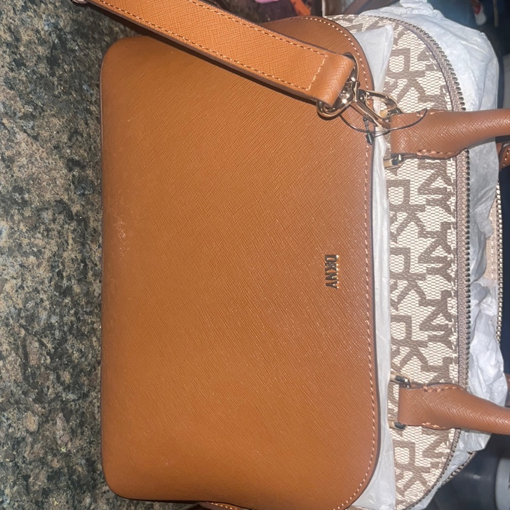 DKNY BAG